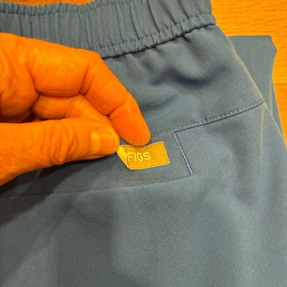 Figs Women's Blue Jogger Scrubs - Picture 6 of 6